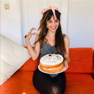 Meet your Posher, Elizabeth